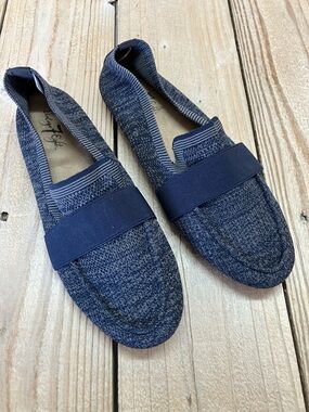 Lady Footwear Navy Knit Slip-On Loafers